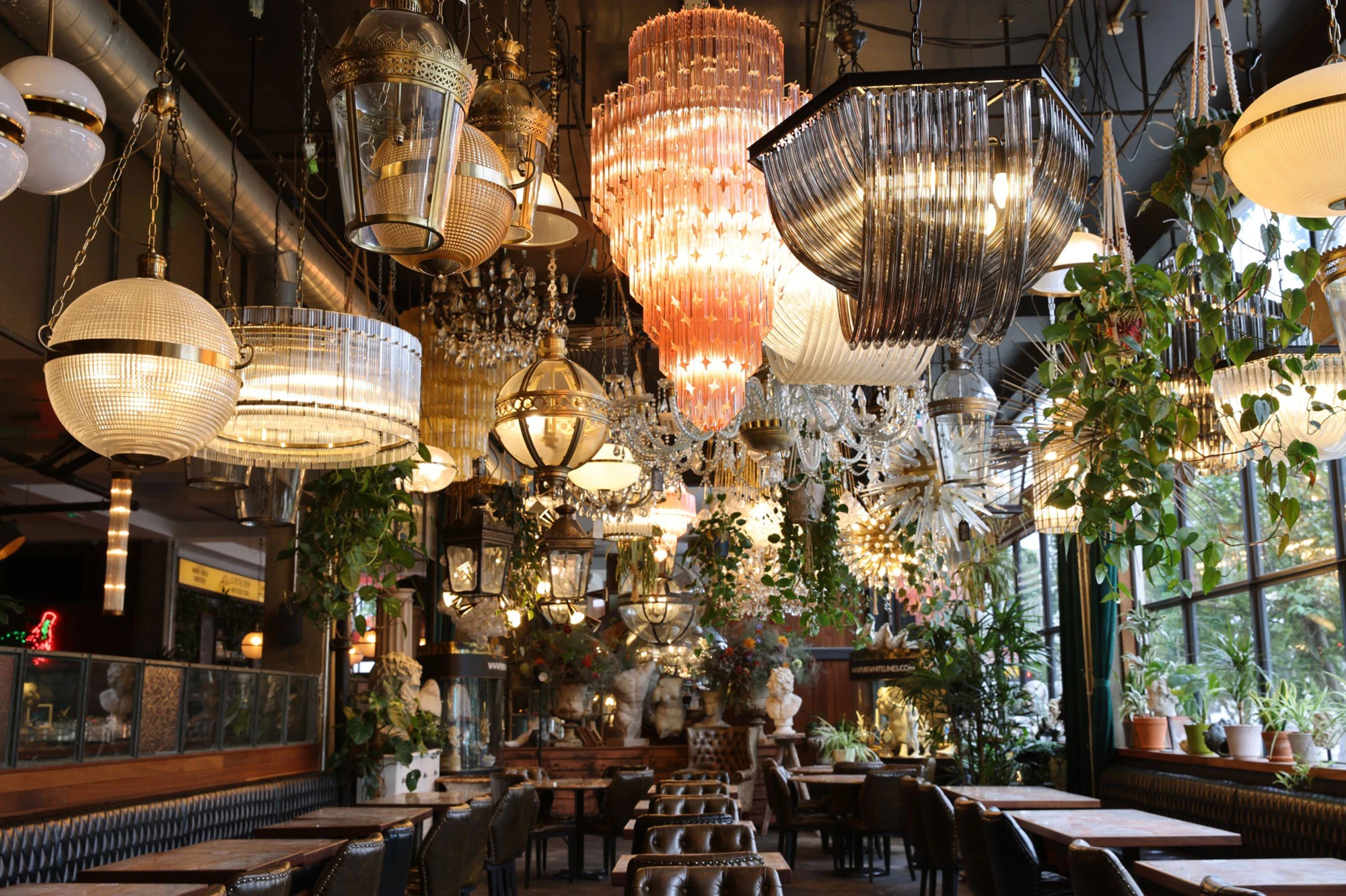 Mare-Street-Market-Pure-White-Lines-lighting-project-London-dining-room-v5