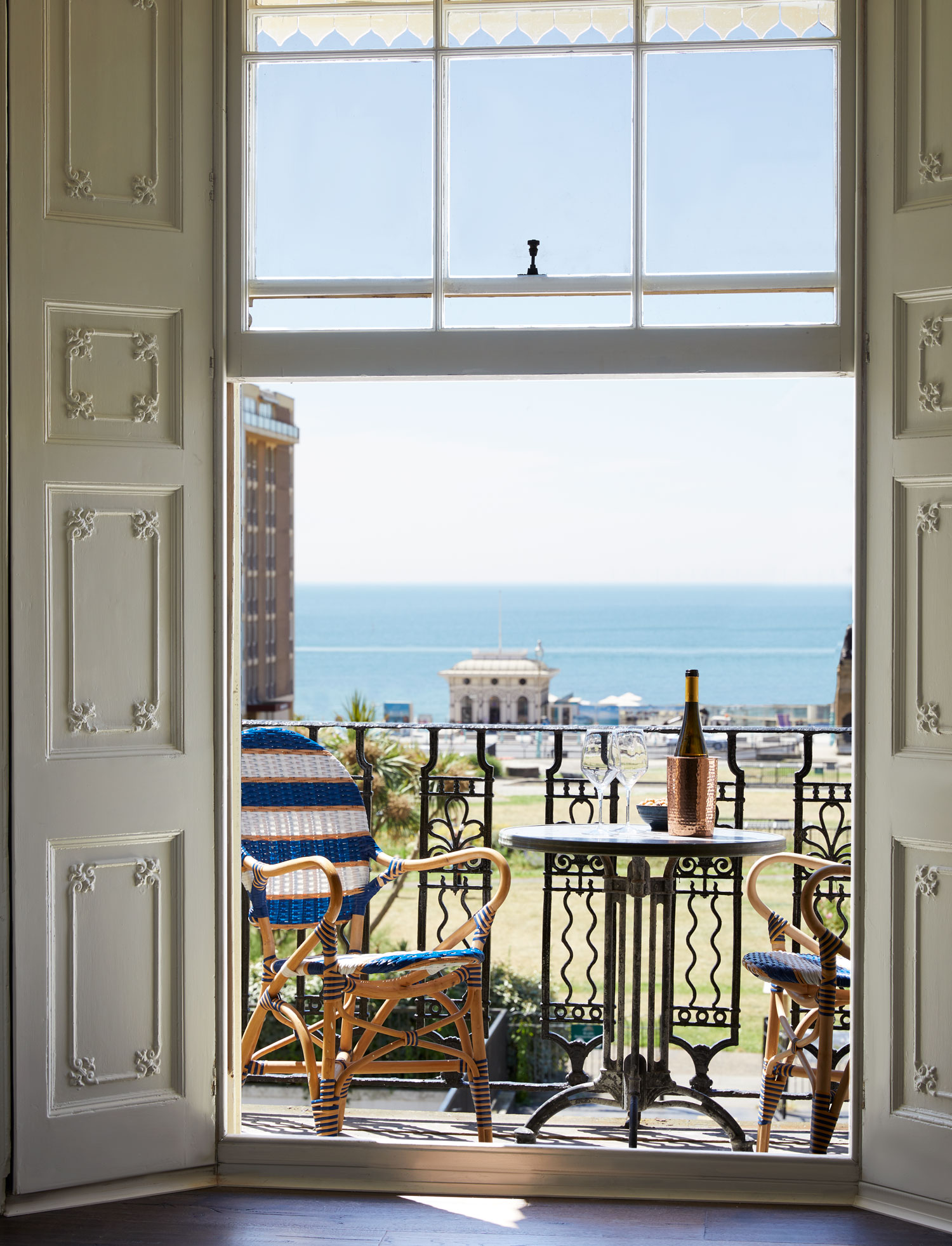 Artist Residence Brighton - Pure White Lines : entretien avec le fondateur Justin Salisbury