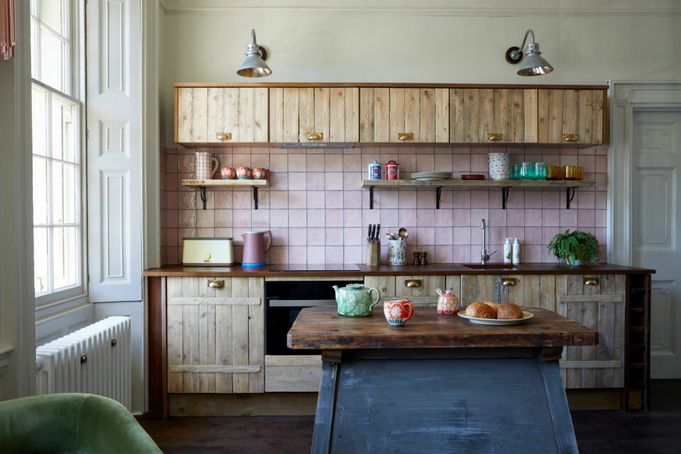 Interior Views with Justin Salisbury - Artist Residence Brighton