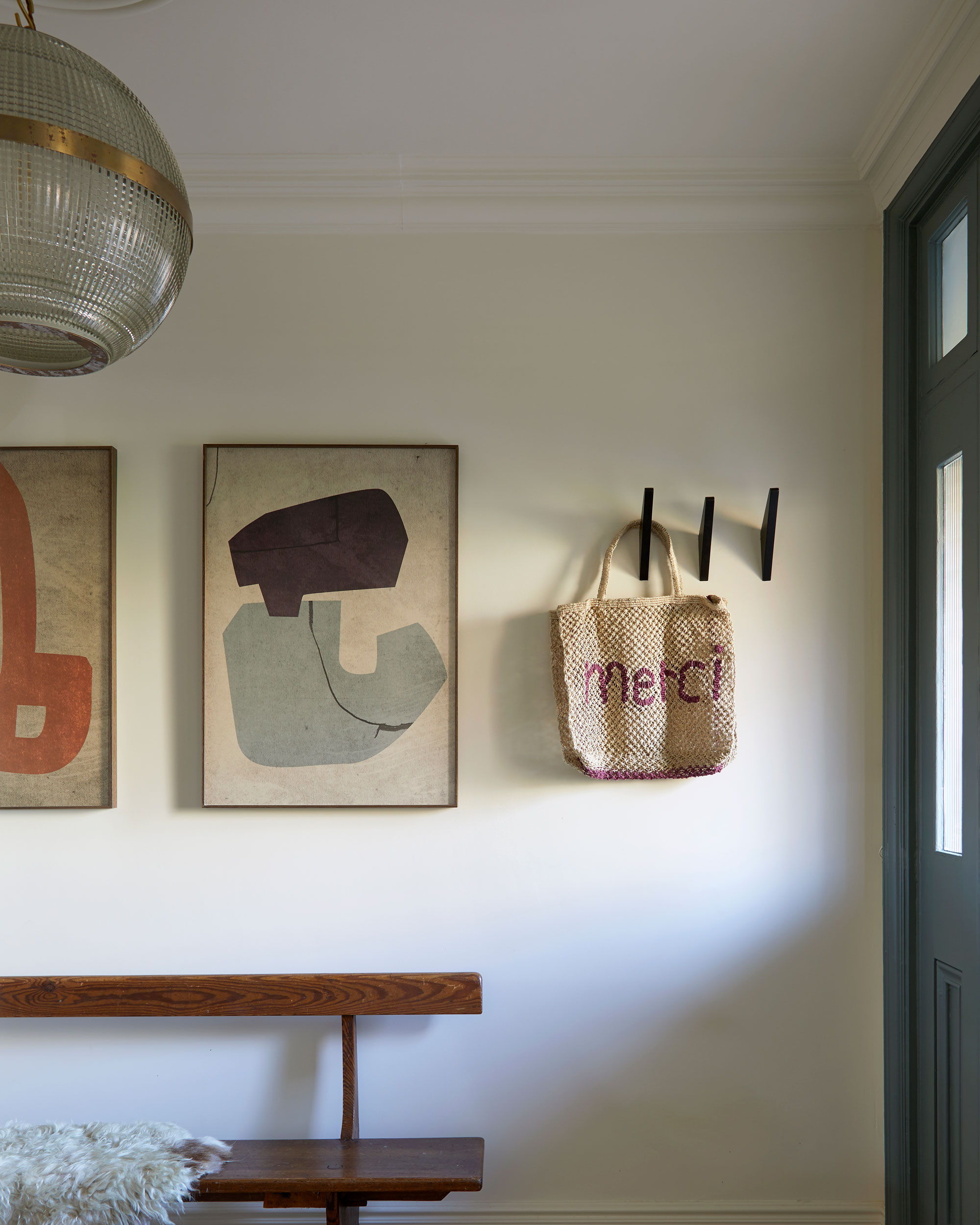 Suspension Holophane vintage - Fiona Duke Interiors